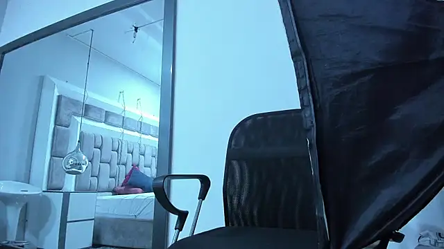 Natasha_Broown webcam