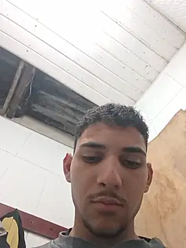 andre_oliver2 (M twink) - Mastubaçâo