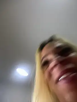 lanahot-77 Live Web Cam Show