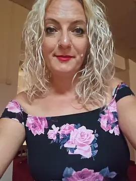 LadyTouch webcam