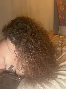 Fatpussybigass webcam