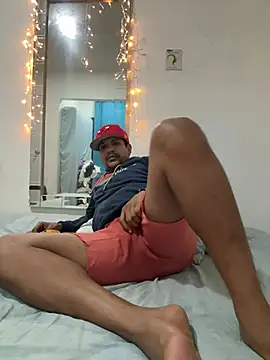 bigdick211292 live cam on StripChat