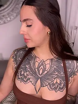 Im_Anto live cam on StripChat