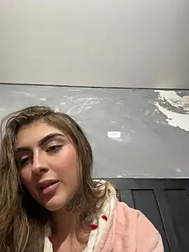 miiabellovic Live Web Cam Show