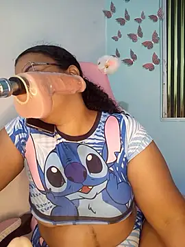 Bigass_Curly02 webcam