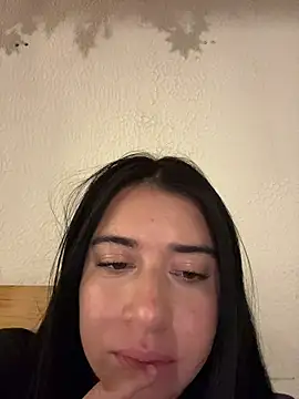 KallyMyller1 webcam