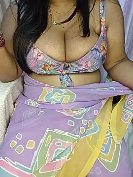 Curvy_Pooja webcam
