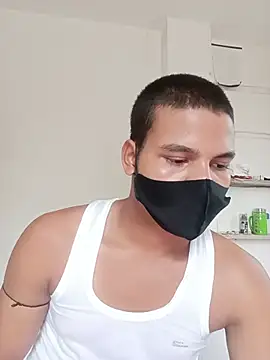 Rashi__75 webcam