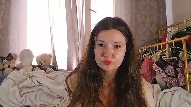 ChloeBrooklyn live cam on StripChat
