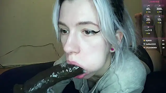 cruellagoth666 live cam on StripChat