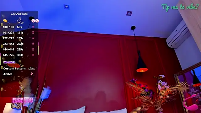 Mayzzie webcam
