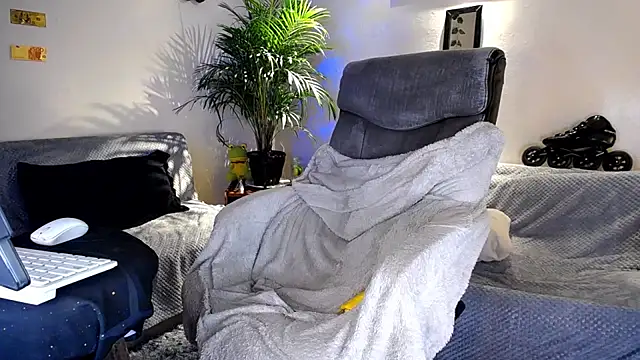 tiancam live cam on StripChat