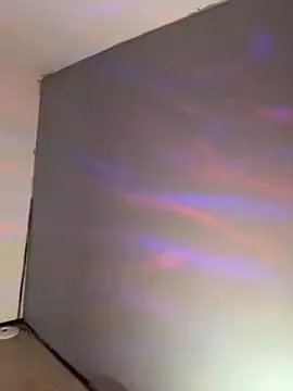 SweetHushviolet webcam