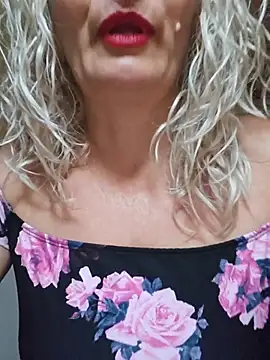 LadyTouch webcam
