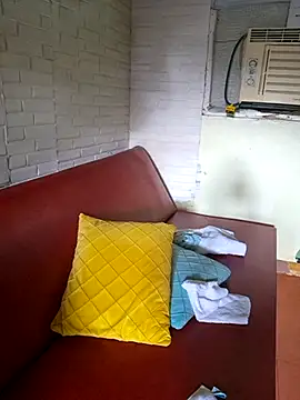 Urpinaylover webcam