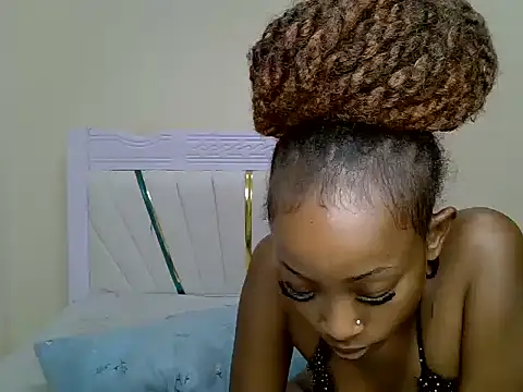 PetiteNoirrr