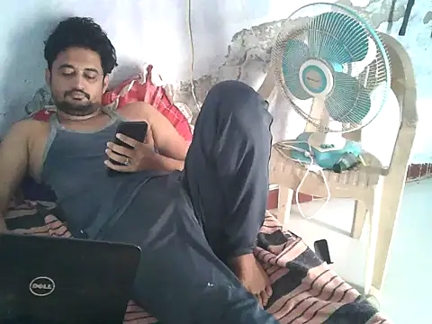 ROCOGUJUBULL webcam