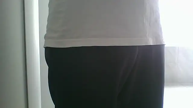 nole_china7 (Ask my age) - talk / fun / cum