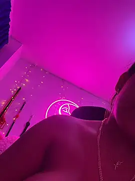 LunaStar_VIP