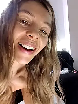 estrella_tasty webcam