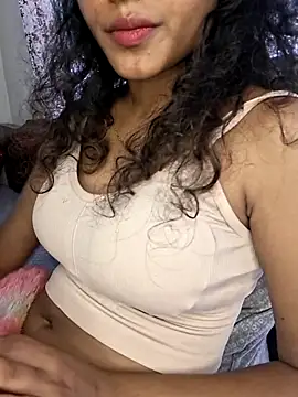 Akni_ live cam on StripChat
