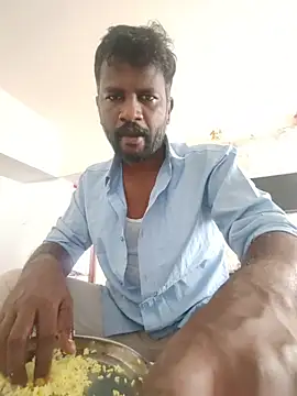 Paramkeerthi live cam on StripChat
