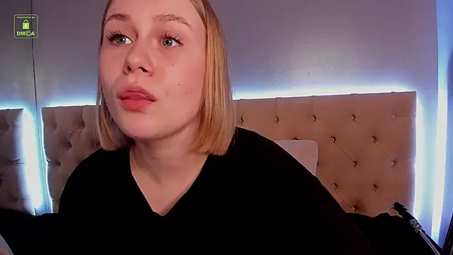 stacy_moorex live cam on StripChat