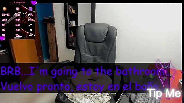 peanut_tangerine live cam on StripChat