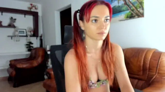 HeavenAva live cam on StripChat