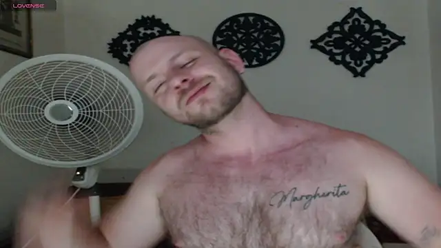 TONY_WHITE_7 webcam