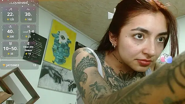 ZoeBakers_ webcam