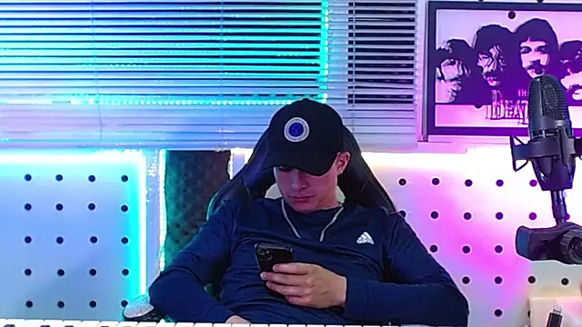 Godofcumxxx webcam