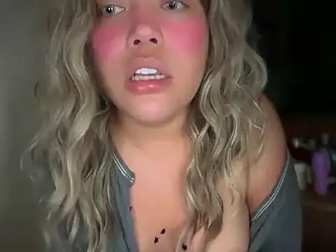 caligirlnikita webcam