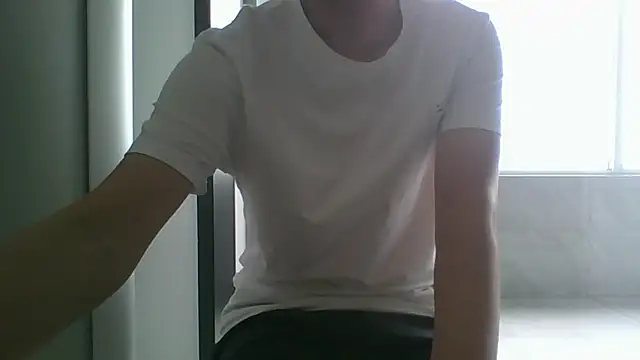 nole_china7 (Ask my age) - talk / fun / cum