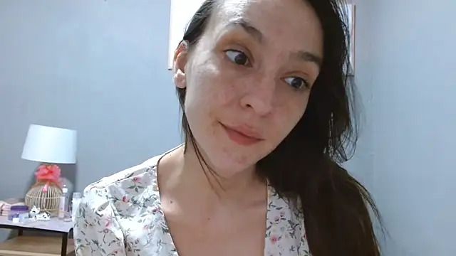 Sonyasays live cam on StripChat
