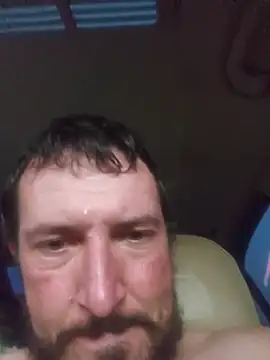 UncutHammer69 webcam