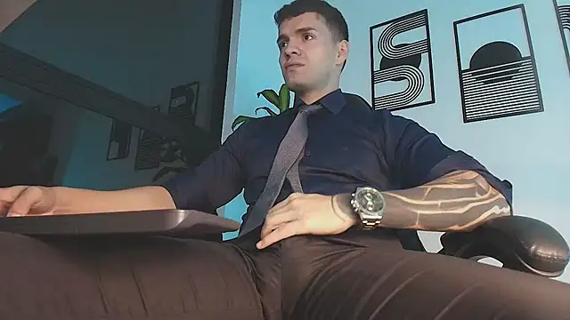 ALPHA_DOMINUS_