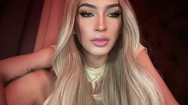 Alicegreenexx live cam on StripChat
