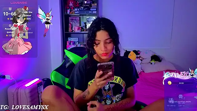 Lovelyamyy webcam