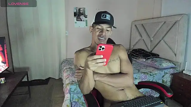 Toptony22 webcam