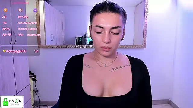 EricaVanderhill live sex cam