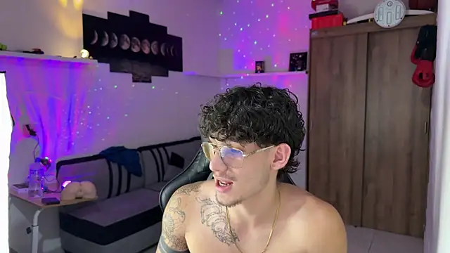 Kisan_Smith webcam