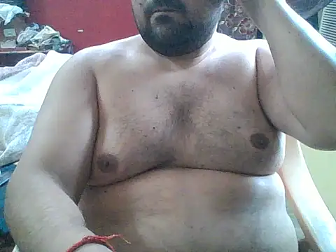 Aryan_Milf_Lover webcam