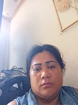 slutty_pinay12 webcam