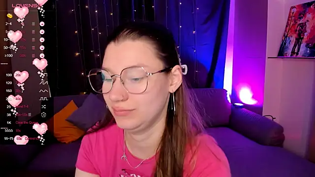 LinaBlossom_ webcam