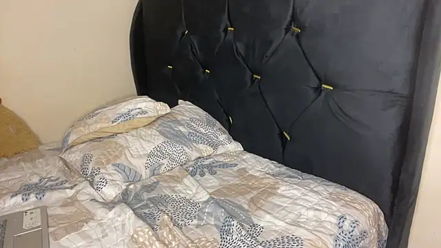 latinasoftie webcam