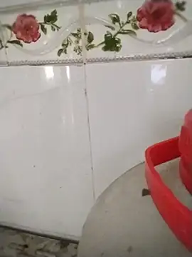 squirt107 - Squirt107's free webcam - UK Sex Cams