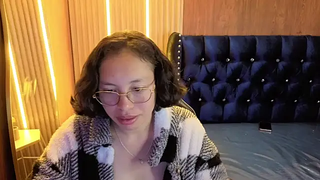 karim_v_v webcam