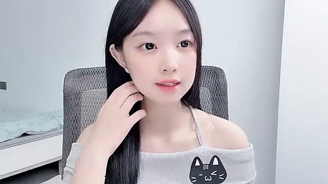 Yoyo33355 webcam
