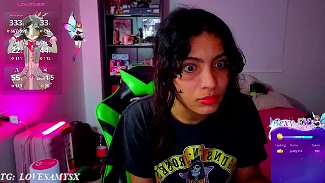 Lovelyamyy webcam